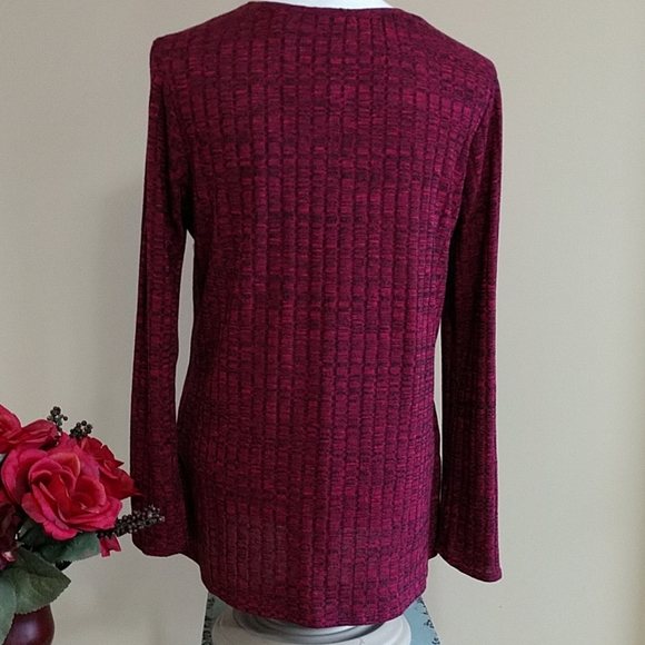 NEW Chenault Sweater Tunic Women's Lace Up Grommet Cranberry Split Side Soft Med - Picture 4 of 10
